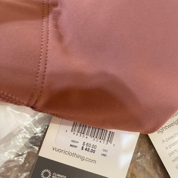 NWT Vuori Yosemite bra Size M - Picture 5 of 6